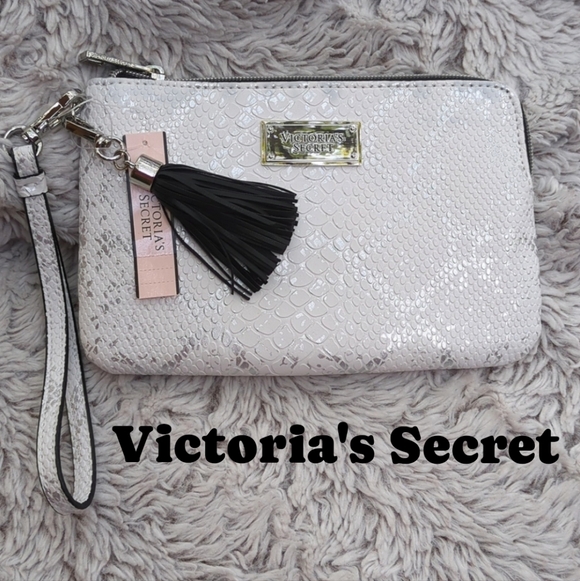 Victoria's Secret Handbags - Victoria's Secret snake python print wristlet clutch NWT silver & white party 🎉
